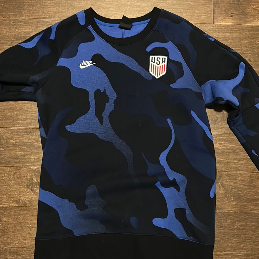 Nike | US Men’s National Team | Camo Warm-Up Top